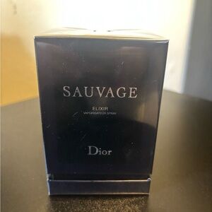 Dior Sauvage Elixir Spray - Deep Blue